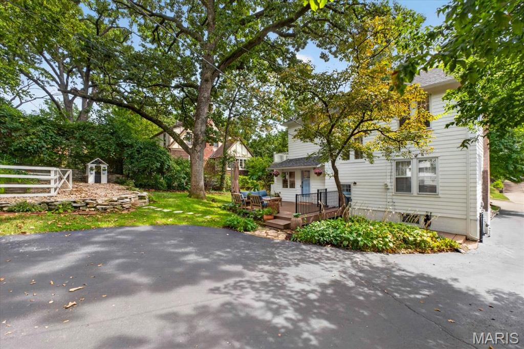 Thompson Amd - Residential