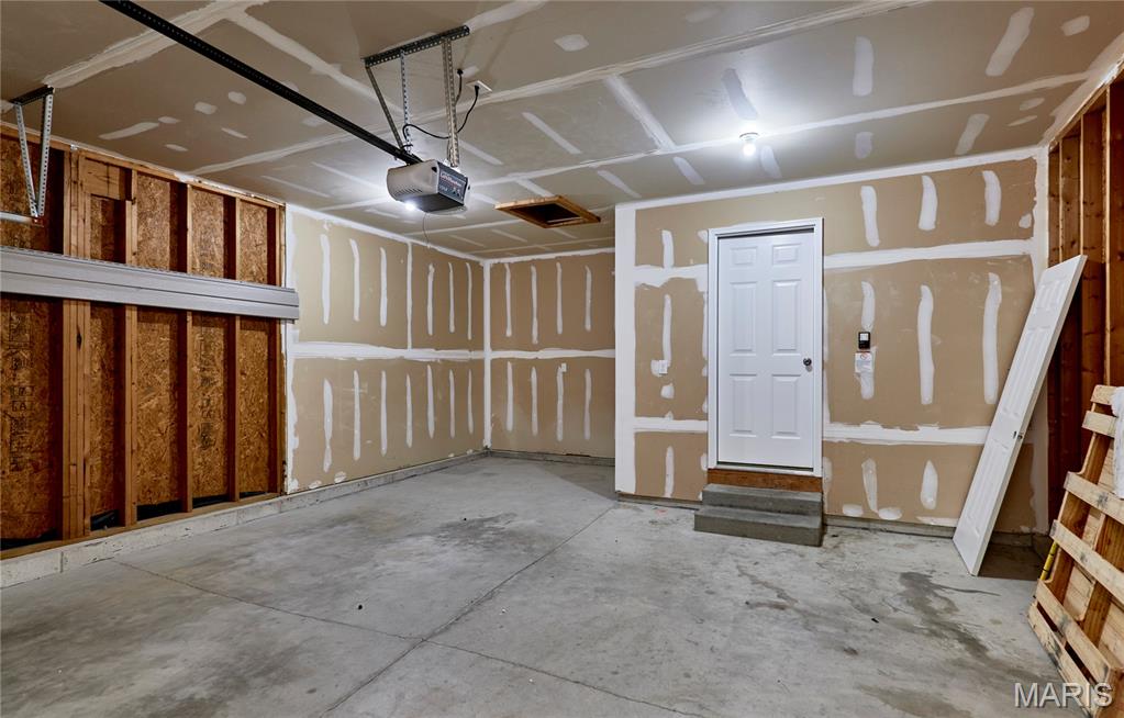 Westhampton Woods 2 - Residential