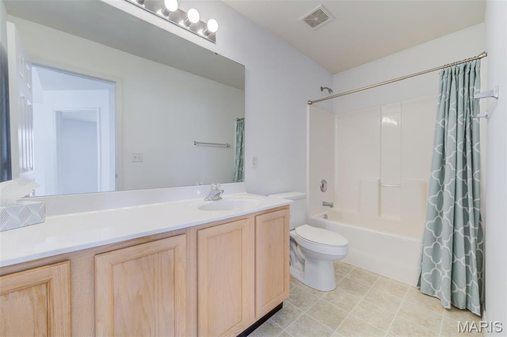 Homefield Ph 3 Village W #1 - Residential