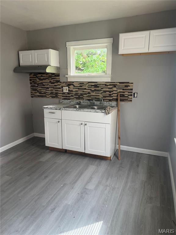 West Walnut Manor - Residential