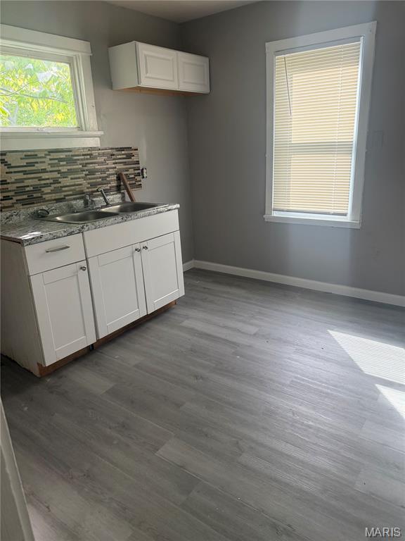 West Walnut Manor - Residential