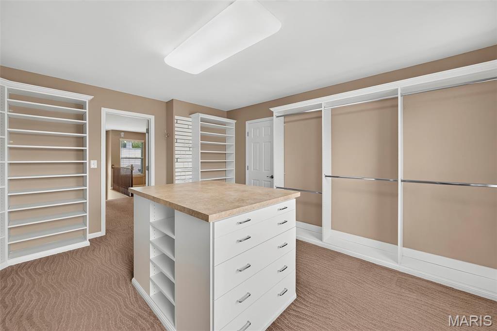 Brook Hollow Court - Residential