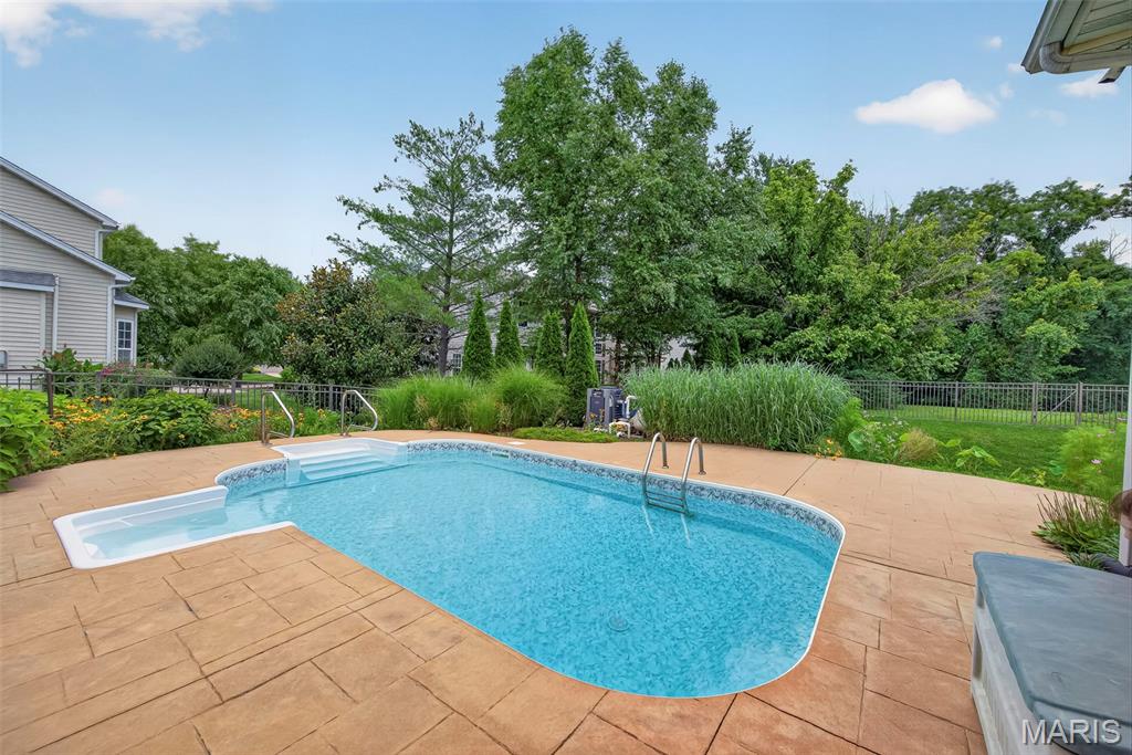Brook Hollow Court - Residential