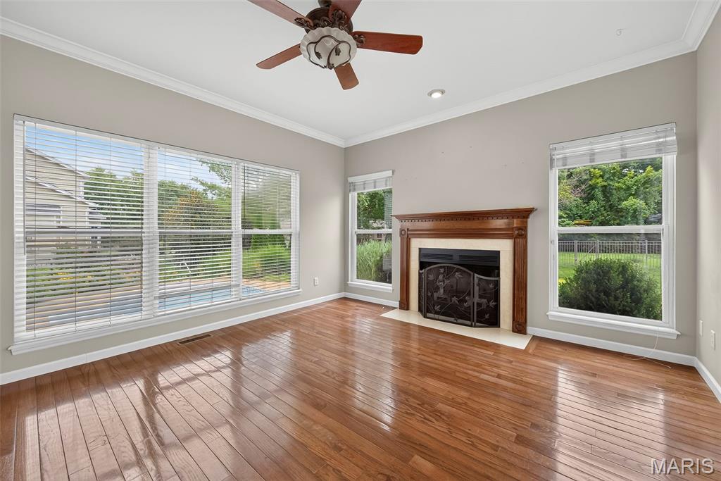 Brook Hollow Court - Residential