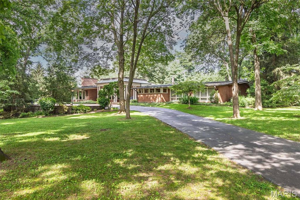 Twin Springs - Residential