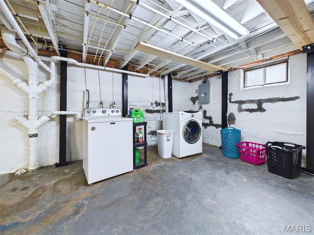 Commercial Place - Residential