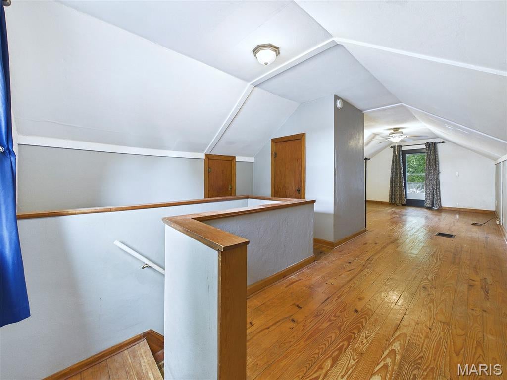 Commercial Place - Residential