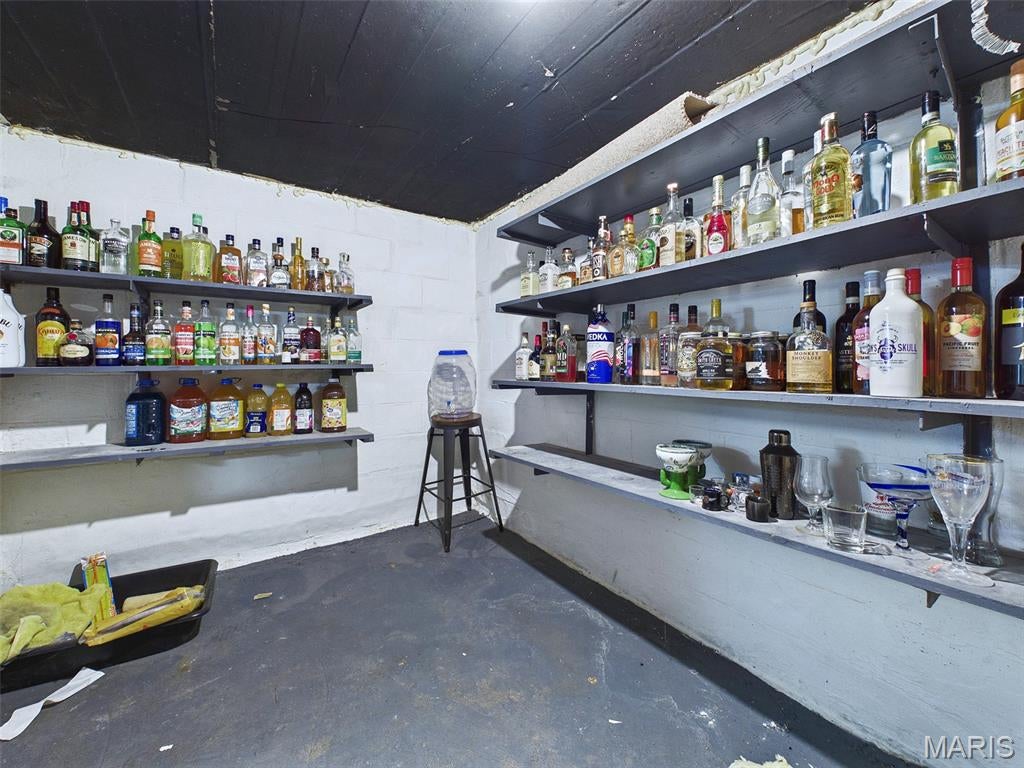 Commercial Place - Residential