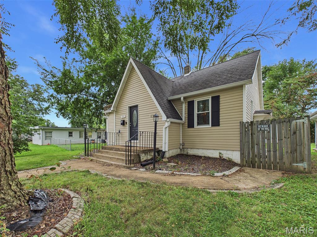 Commercial Place - Residential