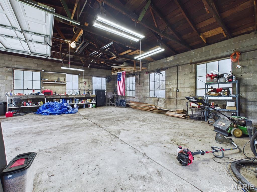 Commercial Place - Residential
