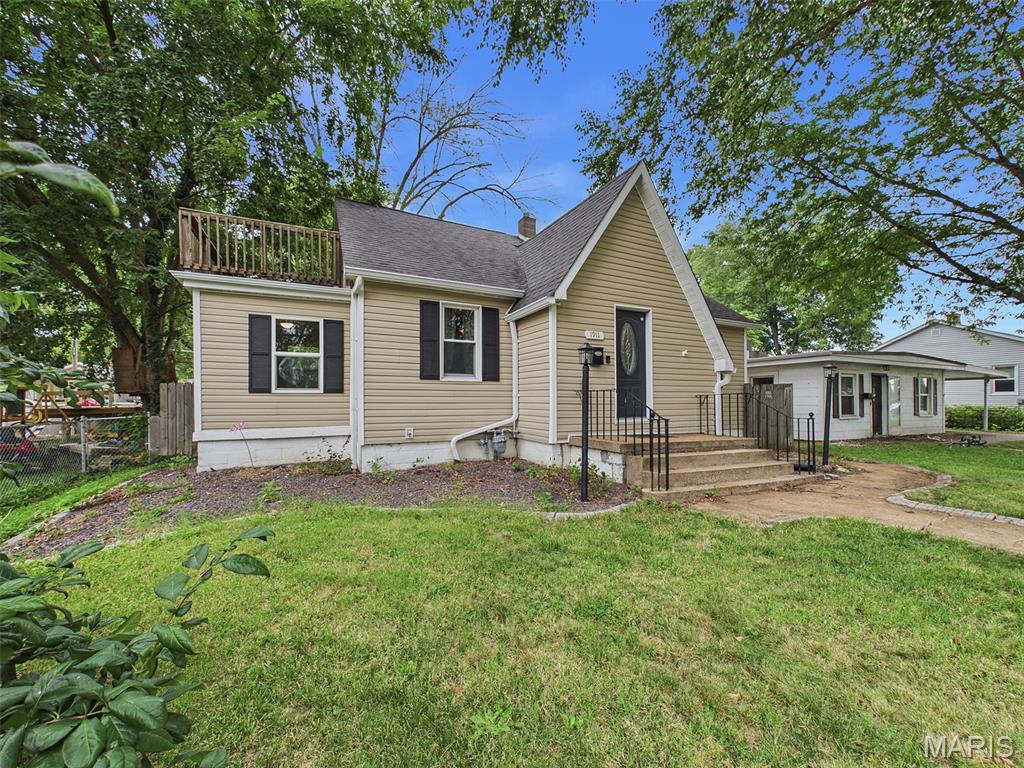 Commercial Place - Residential