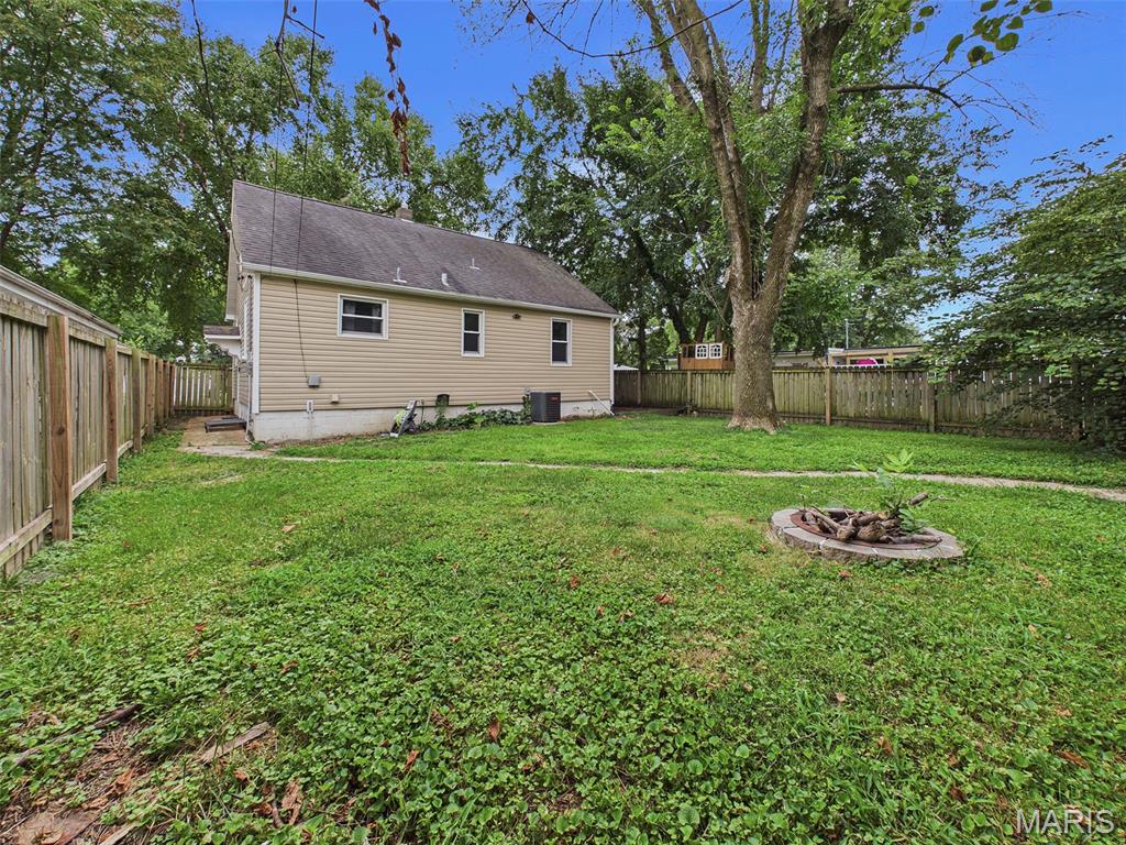Commercial Place - Residential
