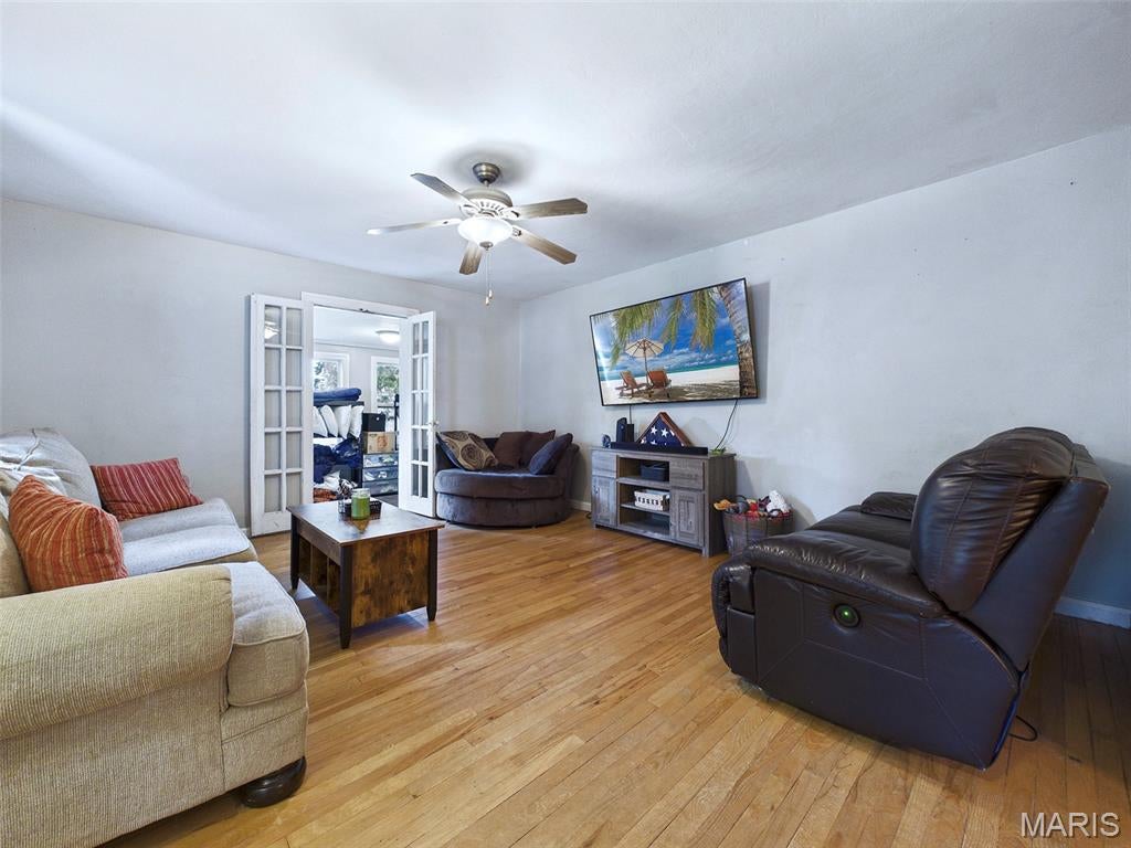 Commercial Place - Residential
