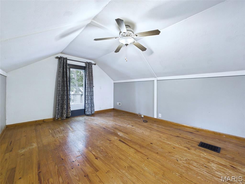 Commercial Place - Residential