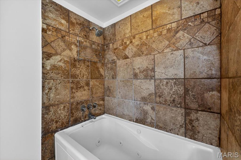 Saint Louis Commons Add - Residential