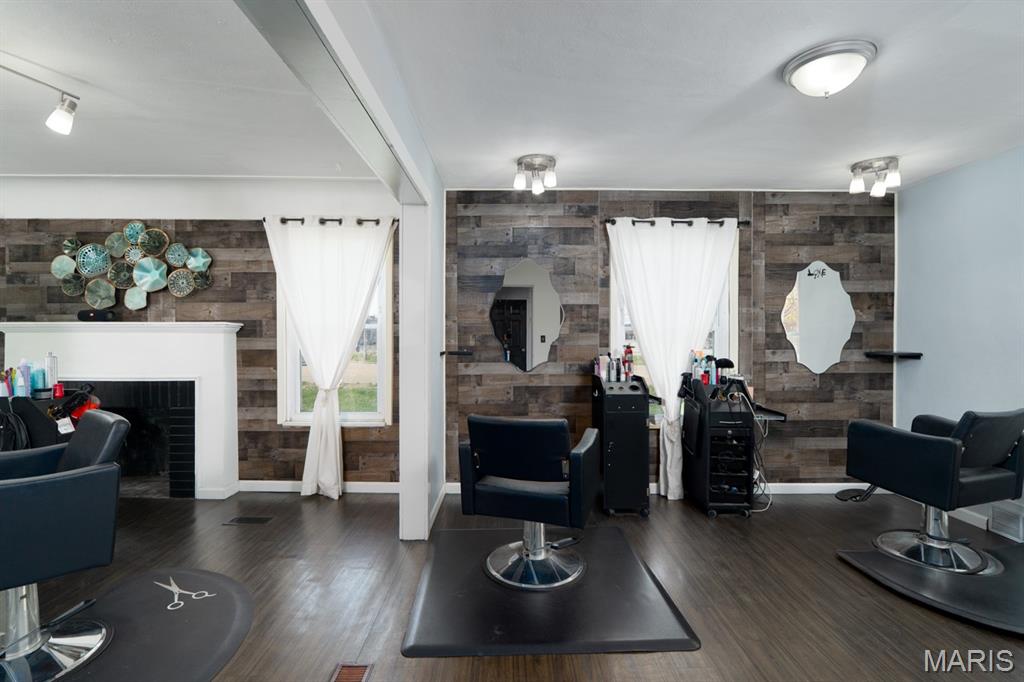Nameoki Terrace - Commercial Sale