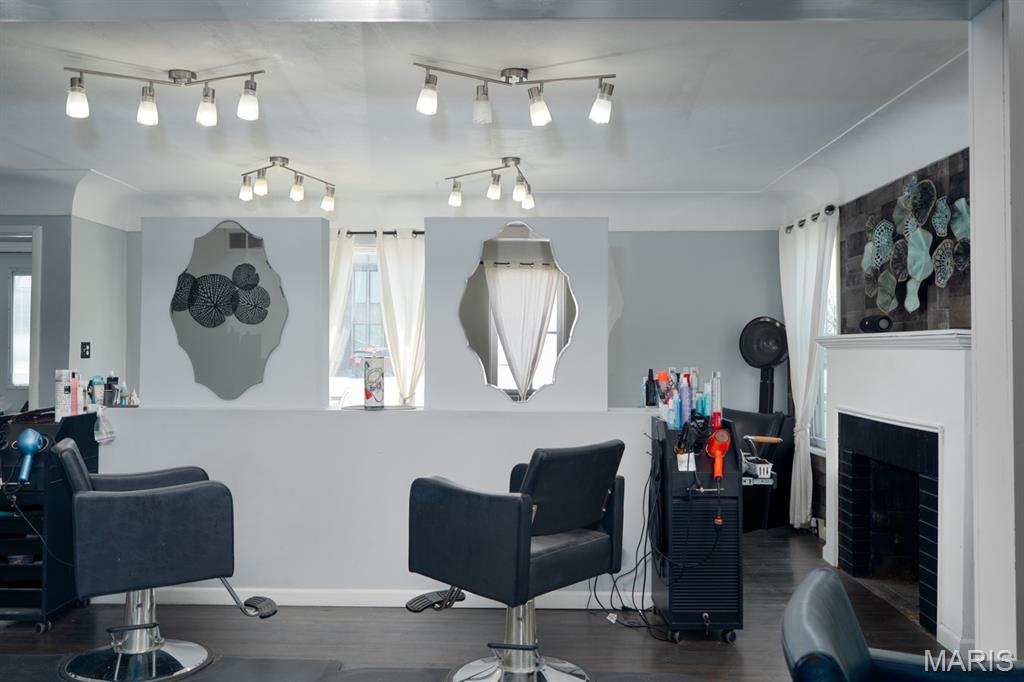 Nameoki Terrace - Commercial Sale