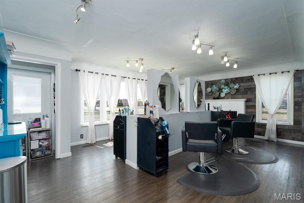 Nameoki Terrace - Commercial Sale