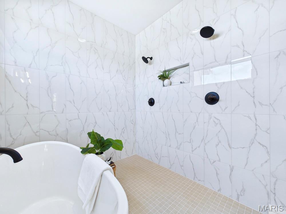 Hidden Hills - Residential