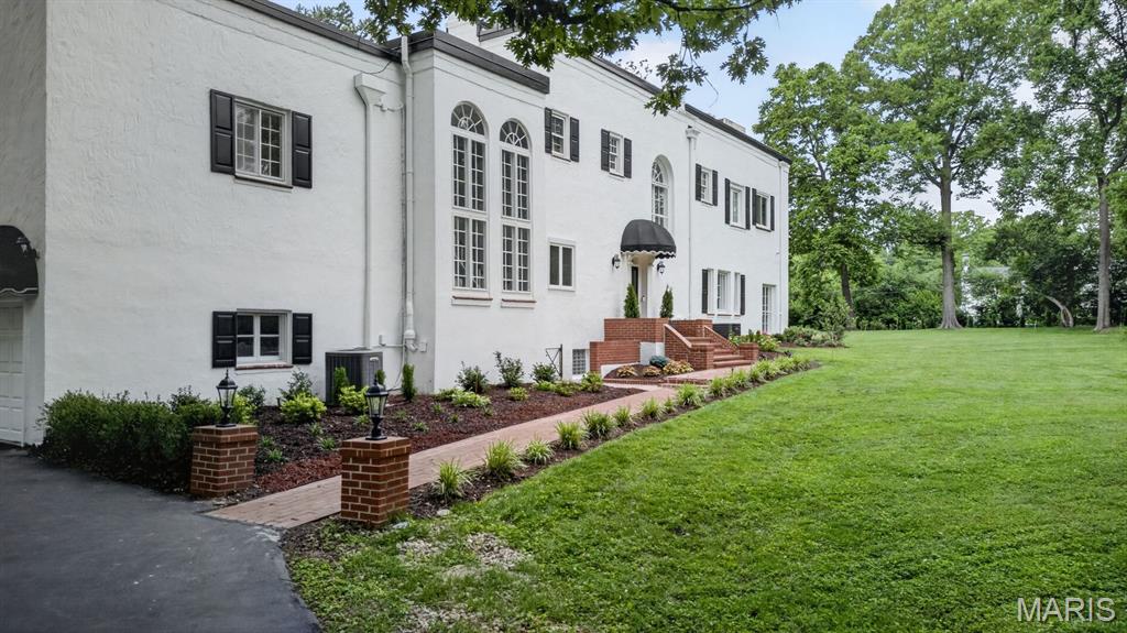 Litzsinger Lane - Residential