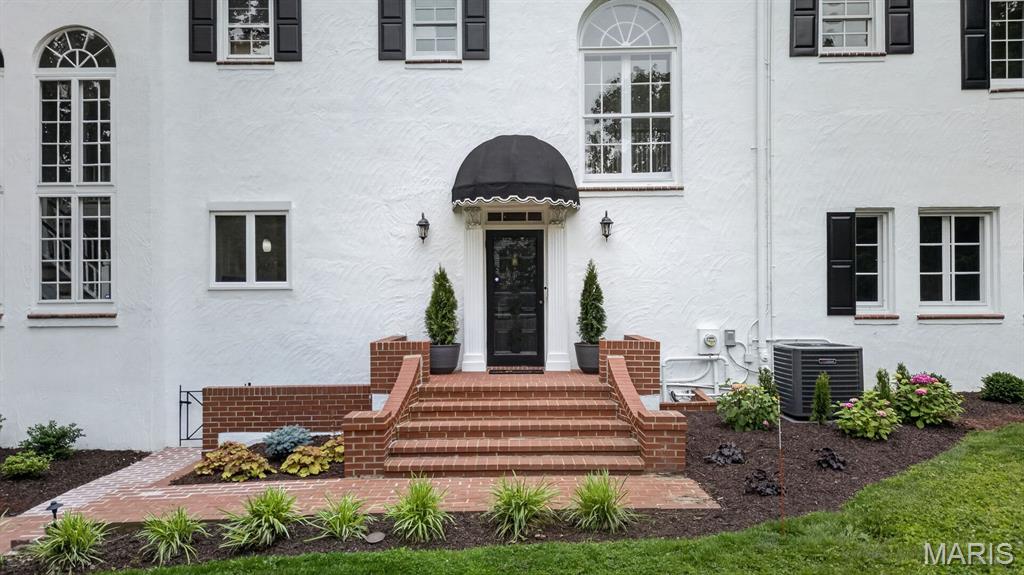 Litzsinger Lane - Residential