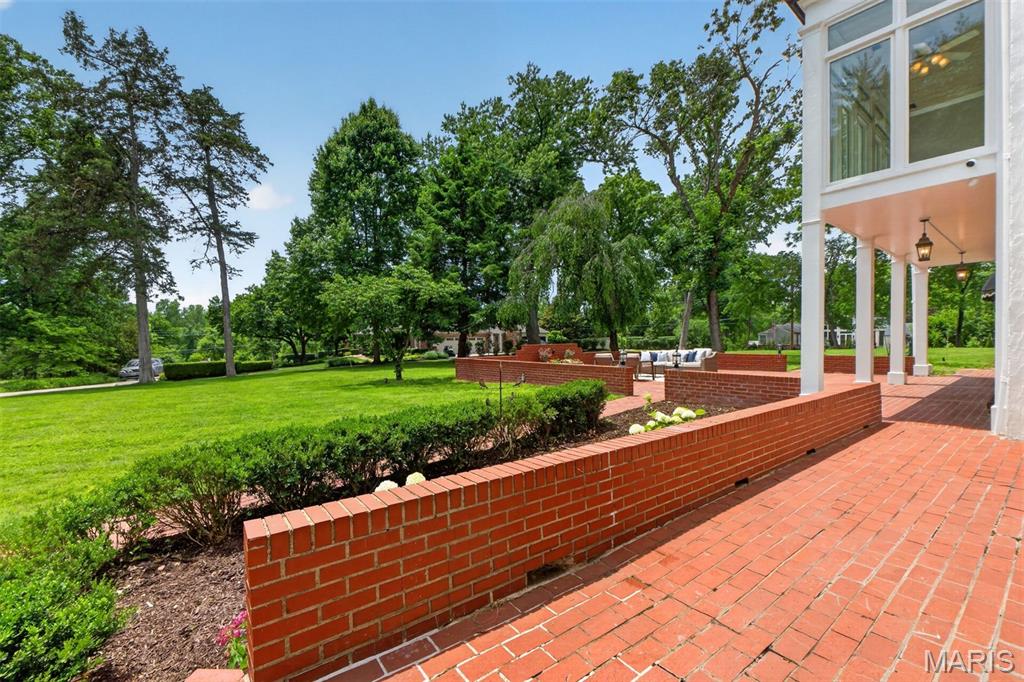 Litzsinger Lane - Residential