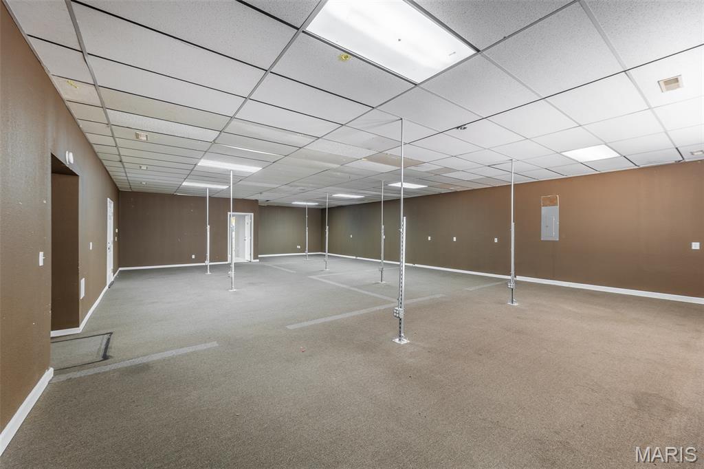 non-sub - Commercial Lease