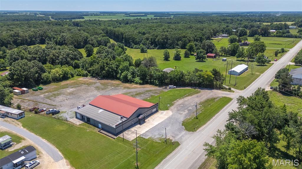 non-sub - Commercial Lease
