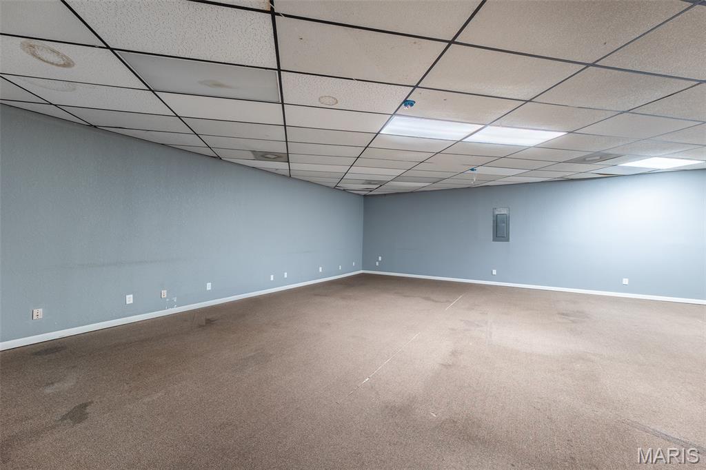 non-sub - Commercial Lease