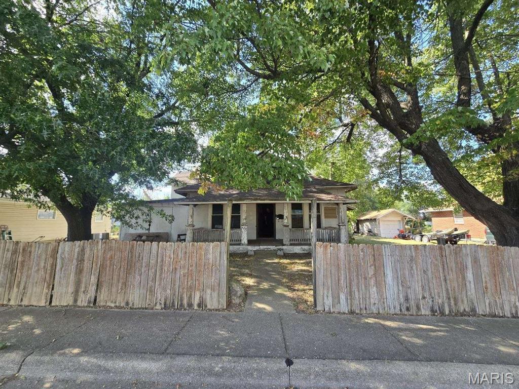 FIRST RAILROAD ADDITION - Residential