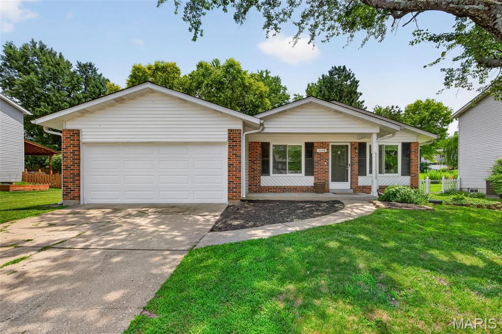 Stunning and open ranch style home with vaulted ceilings and an attached two car garage. Located in the Riverwood Place Subdivision with private community facilities.  This is a must see home! Special features include vaulted ceilings, open floor plan, updated flooring, updates to the bathrooms, 42 inch kitchen cabinets,  covered deck off the kitchen with ceiling fan, partially finished lower level and so much more!  Primary bedroom with en-suite includes a full bathroom, vaulted ceilings and more! Main floor has living room, dining area, kitchen with breakfast area, hearth room with fireplace, 3 bedrooms and 2 baths. The bonus hearth room has a wall of windows overlooking the back yard, vaulted ceilings, and a floor to ceiling stone fireplace. Kitchen and eating area open into this room adding to the open floor plan and is a unique feature! Have your morning coffee or evening book time on the covered deck area with a ceiling fan for extra comfort.  The bonus partially finished basement has a spacious recreation room, family room and an office or workout space. Exterior has vinyl siding, enclosed soffits, updated windows and a private back yard! Move in and enjoy the community walking paths, pool, clubhouse and tennis/pickle ball courts! This home shows pride of ownership and is ready for its new owners. Make your appointment today!