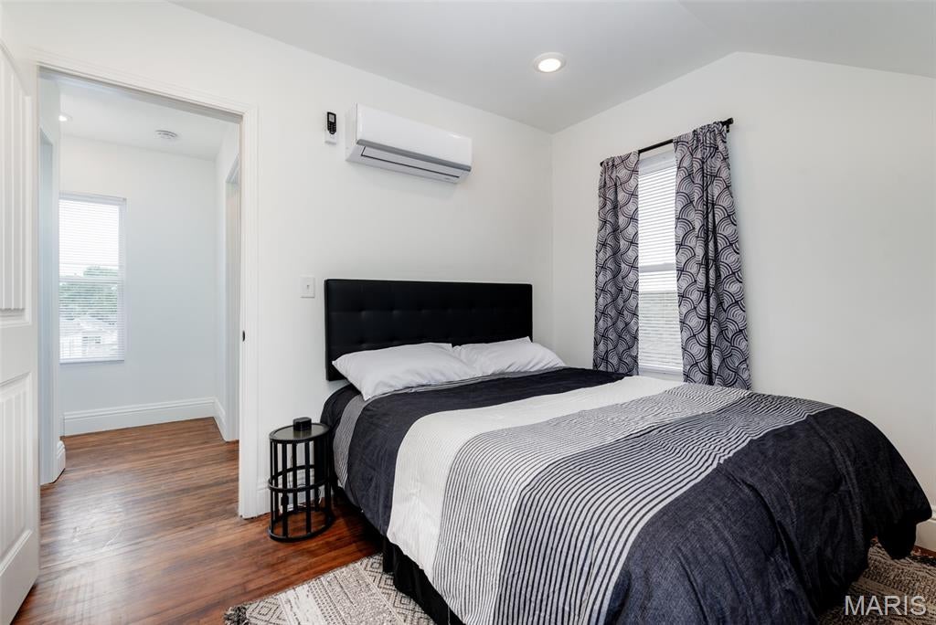 Morganford Place Add - Residential
