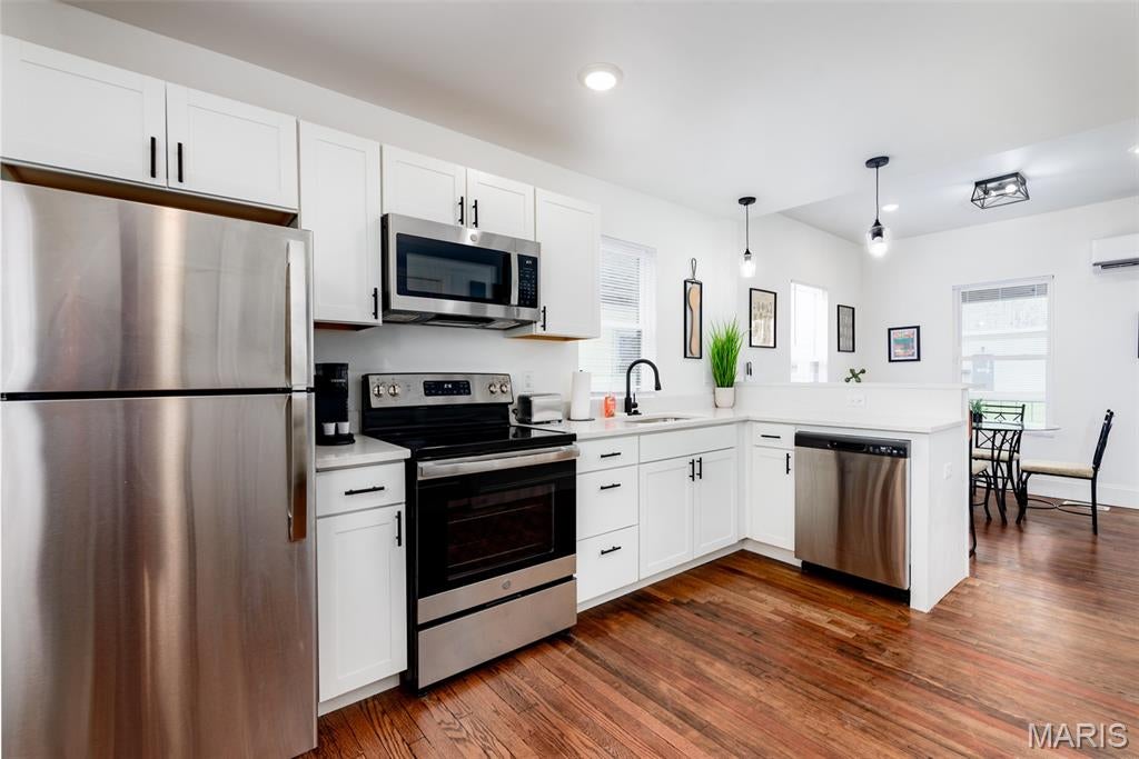 Morganford Place Add - Residential