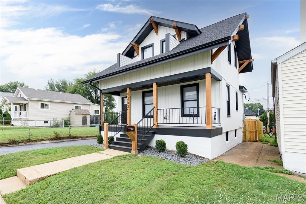 Morganford Place Add - Residential