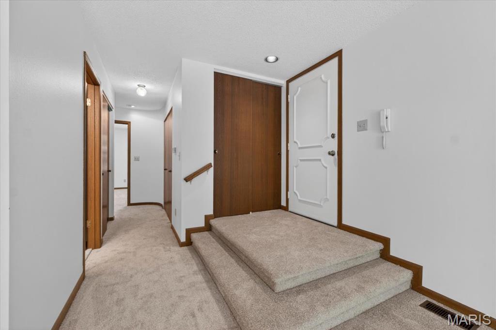 Royal Pines - Residential