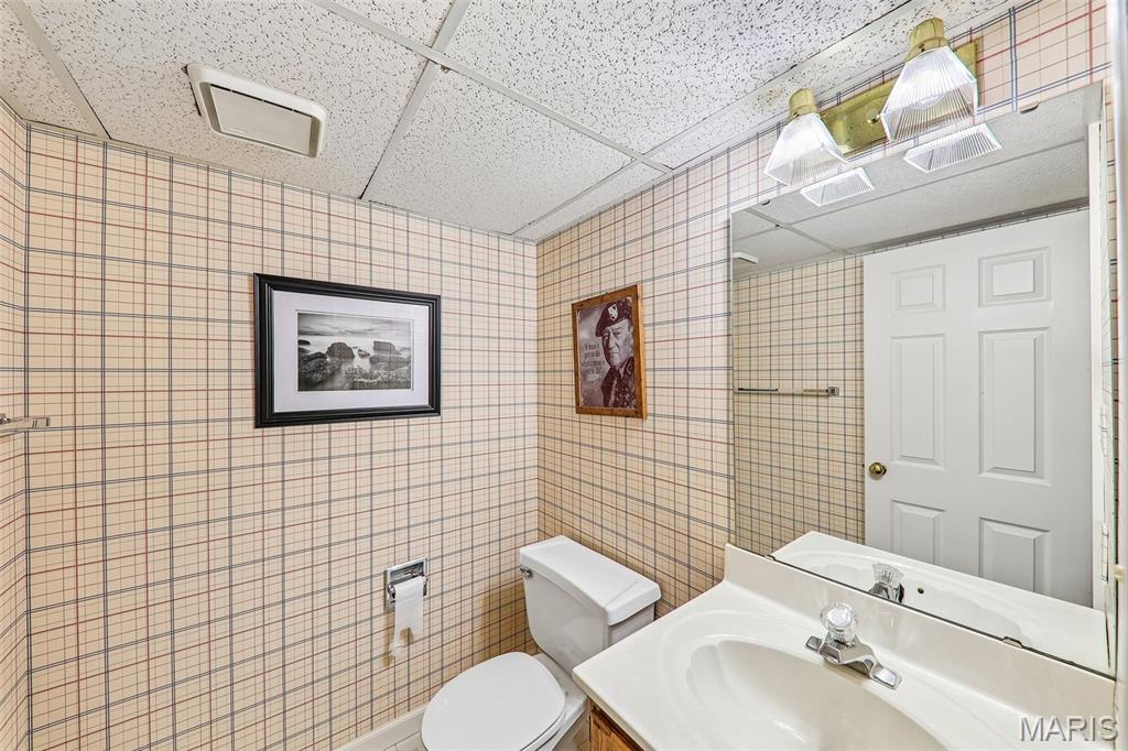 Clarkson Grove Condo Seventh - Residential