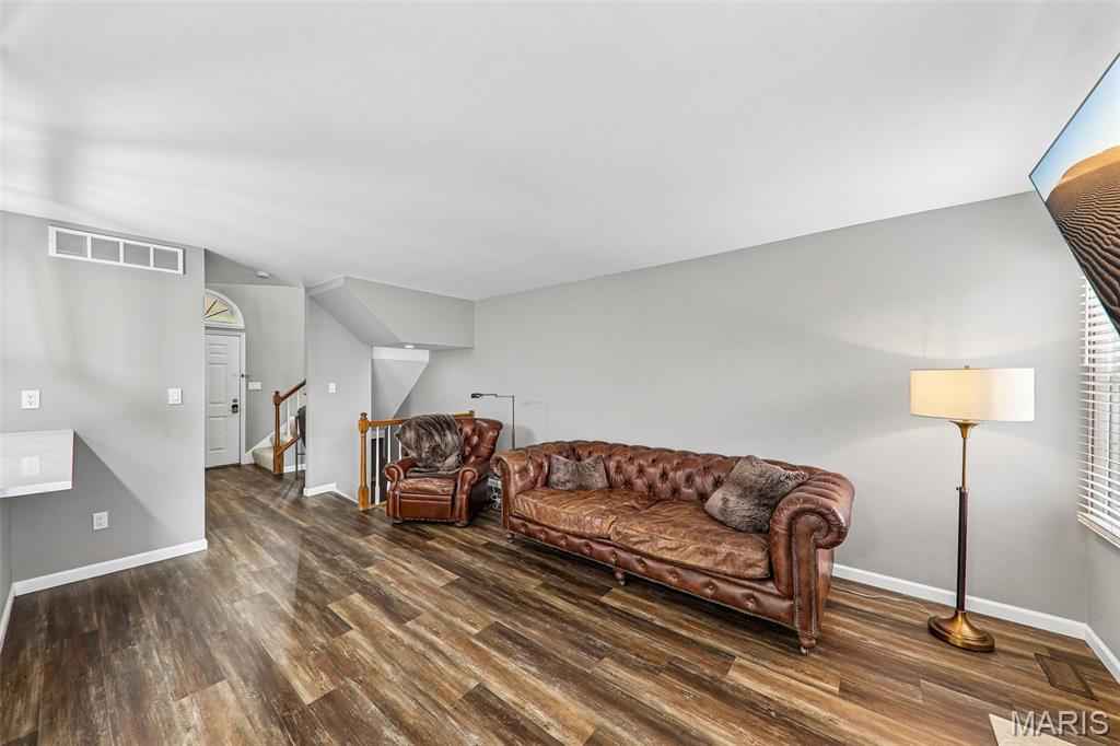 Clarkson Grove Condo Seventh - Residential