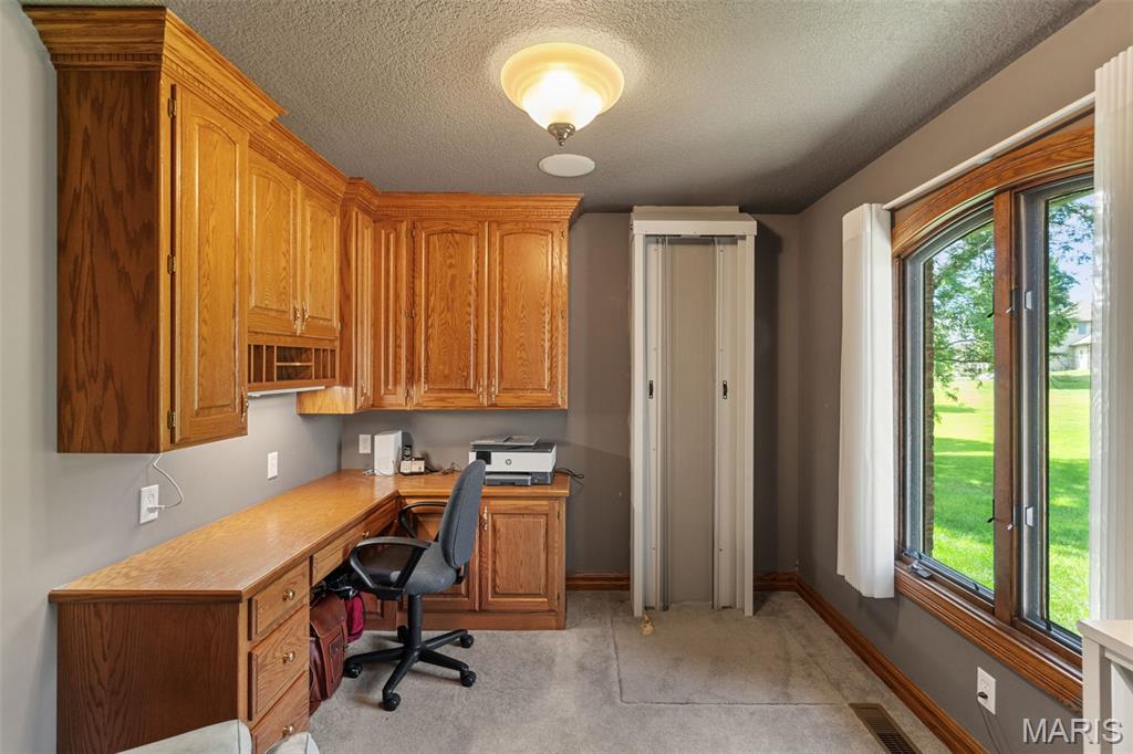 Lakeside Estate - Residential