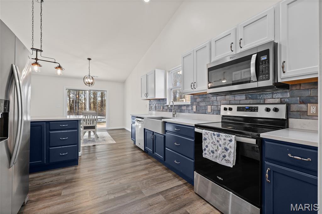 The Villas At West Ridge - Residential