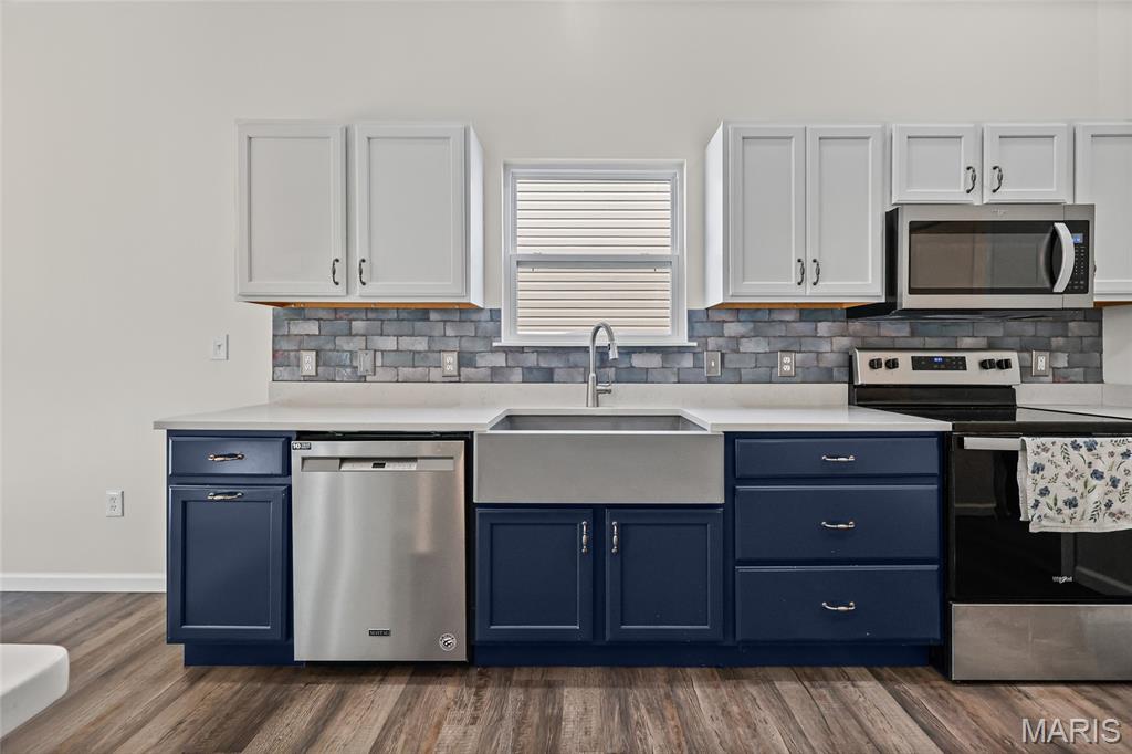 The Villas At West Ridge - Residential