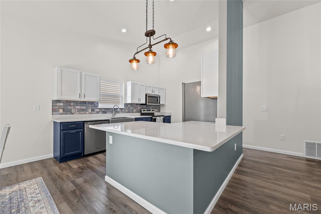 The Villas At West Ridge - Residential
