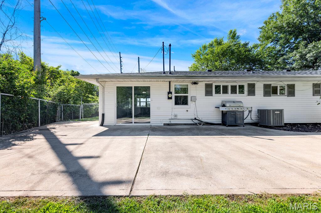 Court Anthony - Residential