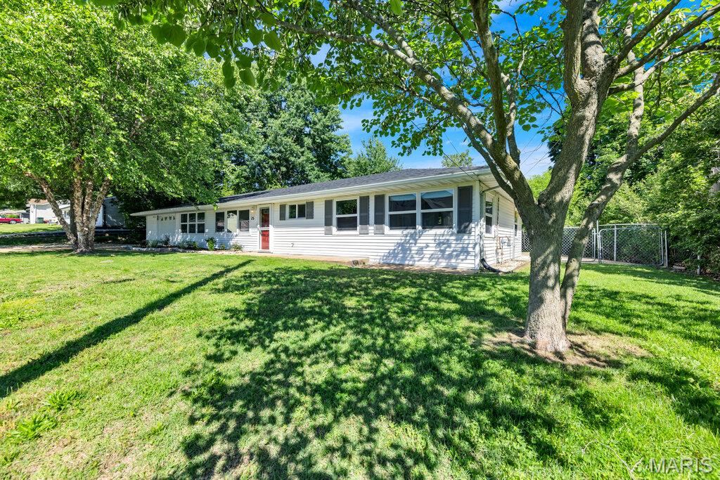 Court Anthony - Residential