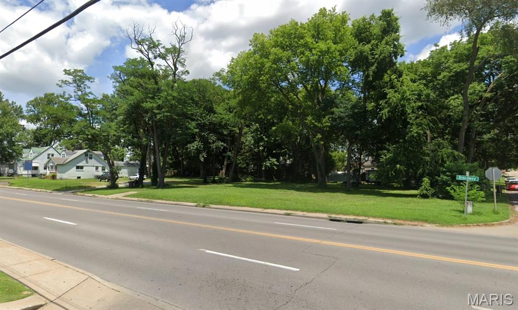 Prime redevelopment opportunity on Broadway! This 0.915 acre tract in total consists of 2004, 2020, and 2024 Broadway in Cape Girardeau, directly across from McDonald's on 303 feet of Broadway frontage and a corner lot. The property currently consists of two residential rental properties and one 0.59 acre vacant lot.  Redevelop the entire parcel, or keep the rental income and develop the vacant lot.  All three parcels are zoned C-2 Highway Commercial.  Great opportunity located in high traffic area.  Price reduced!  All shown lot lines are approximate.