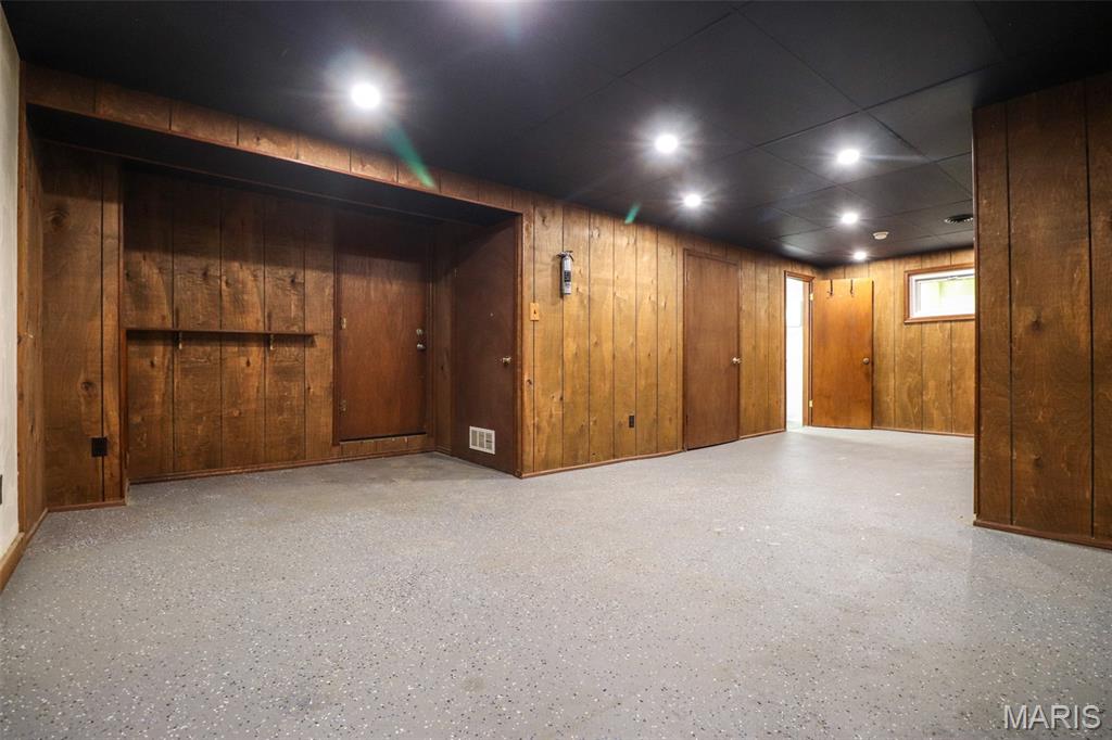 Teakwood Place 5 - Residential