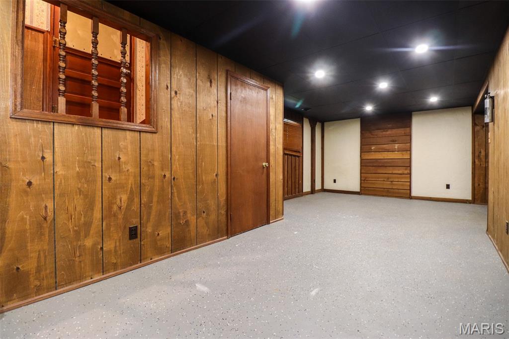 Teakwood Place 5 - Residential