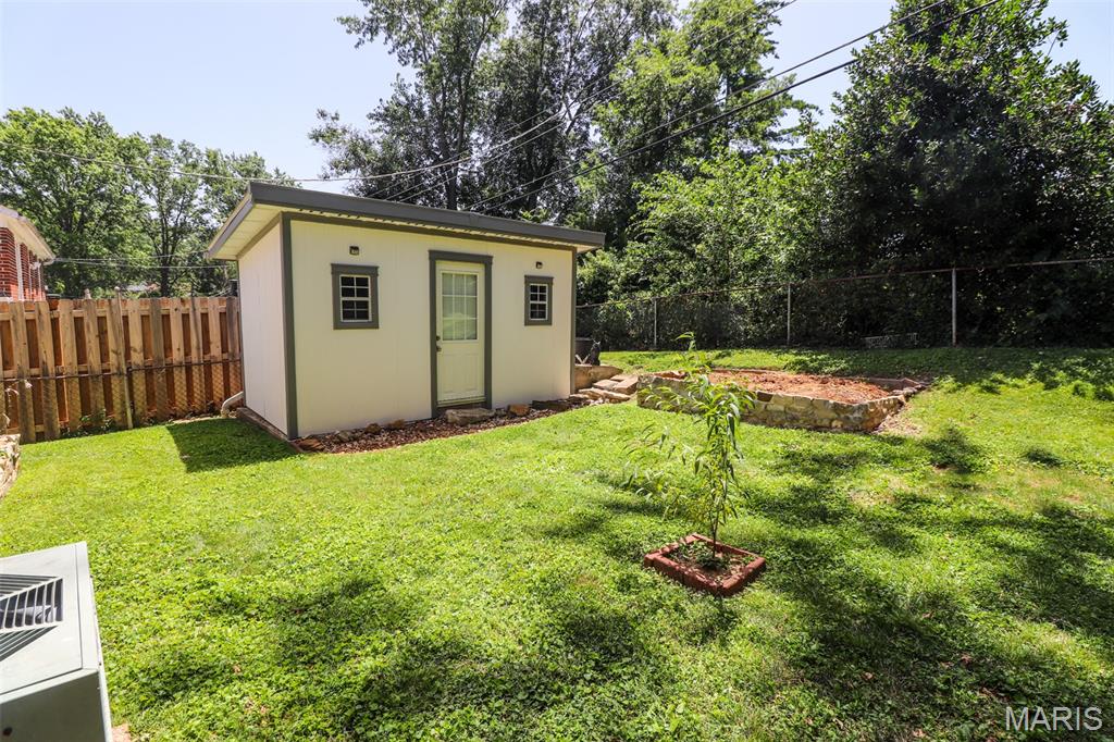 Teakwood Place 5 - Residential