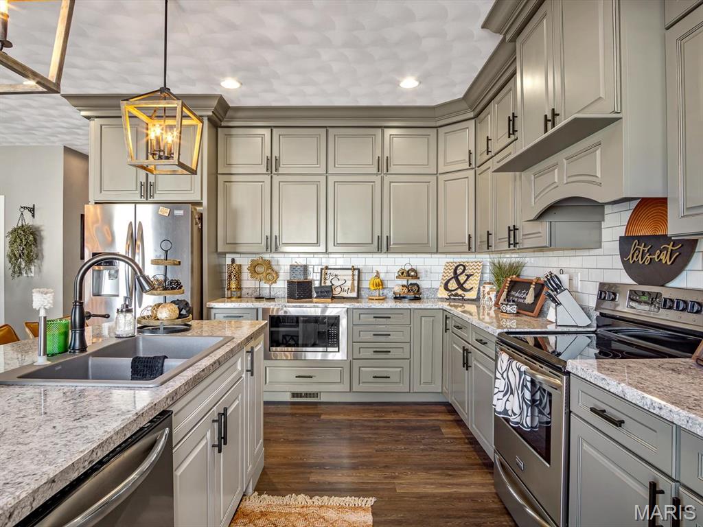 Final Fieldstone - Residential