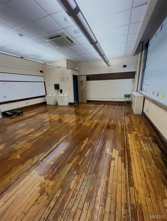 None - Commercial Lease