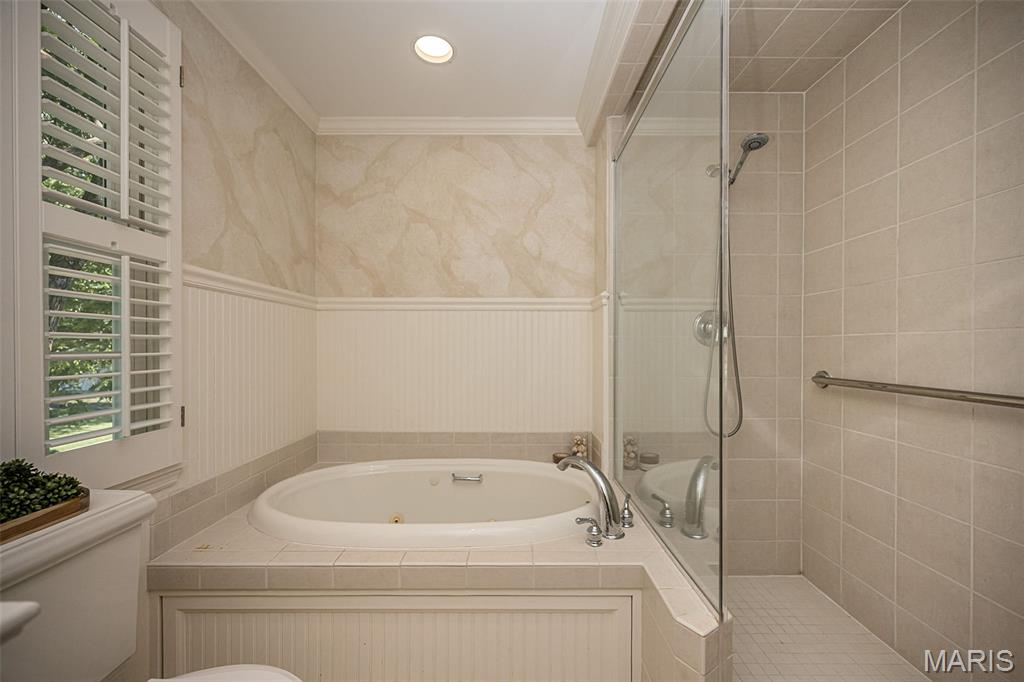 Waterford Place 2 22n110182 - Residential
